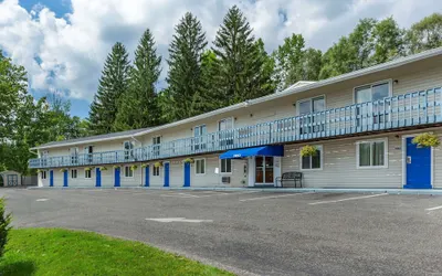 Econo Lodge Lee - Great Barrington