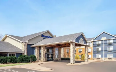 AmericInn by Wyndham Shakopee Near Canterbury Park