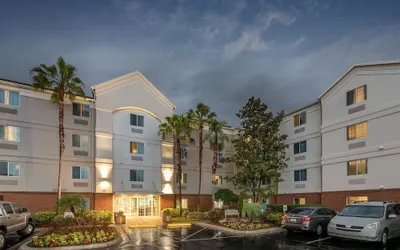 Candlewood Suites Lake Mary, an IHG Hotel