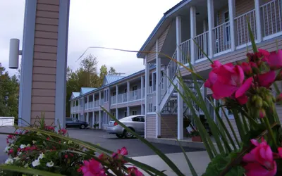 Great Lakes Inn