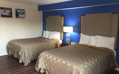 California Inn and Suites Bakersfield