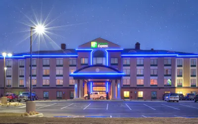 Holiday Inn Express Wichita South, an IHG Hotel