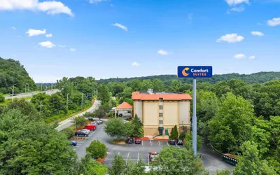 Comfort Suites Near Casinos Norwich-Uncasville CT