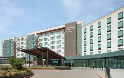 Homewood Suites By Hilton Grand Prairie At Epiccentral