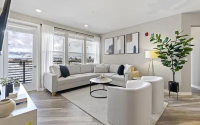 Designer Apt With Jacuzzi Walk To Casino Imax