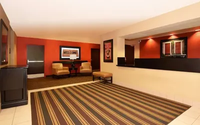 Southfield Stay Hotel