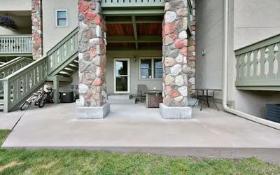 Unit 109 2 Bdrm/ 2 Ba 2 Bedroom Condo