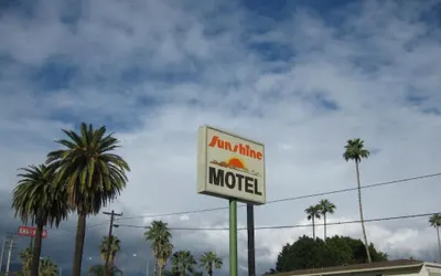 Sunshine Motel