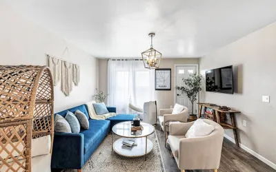 Newly Renovated-across the Street From Von Stiehl