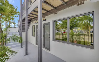 2922 Banyan Units