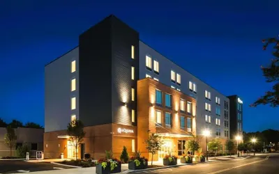 La Quinta Inn & Suites by Wyndham Chattanooga Downtown/South