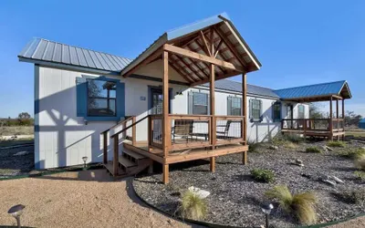 Holy Cow Cottage With Amazing Hill Country Views