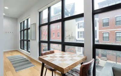 Sosuite Corner 1BR Apt w W/d, Shared Roofdeck