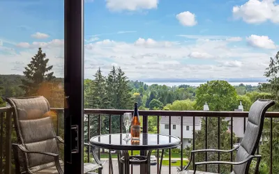 Lake View Golf Course Condo 5056