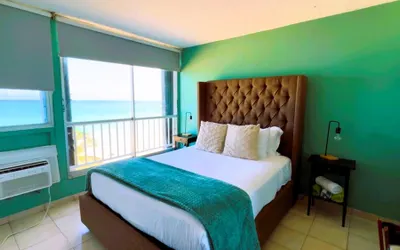 Punta Arenas 1BDR OceanfrontPool Parking