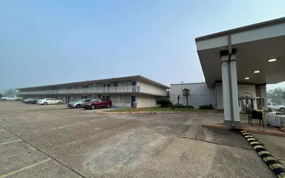 Motel 6 Hammond, LA – I 12 – I 55