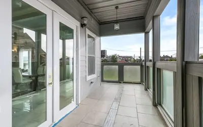 Brand New Elegance and Vibrancy in NOLA