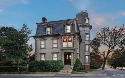 The Underwood-Hale House