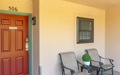 Luxurious Condo Pool Fireplace Hiking