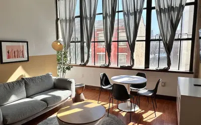 Sosuite 2BR Apt w W/d, Gym, On-site Restaurant