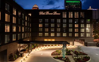 Hotel Bourré Bonne Louisville, Curio Collection by Hilton