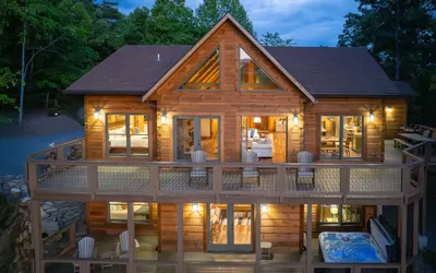 Luxury 3 2 5 Cabin Lake Views Theatre Gameroom