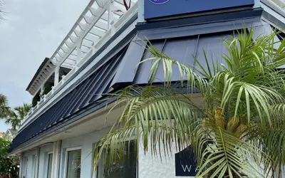 Blue Wave Suites