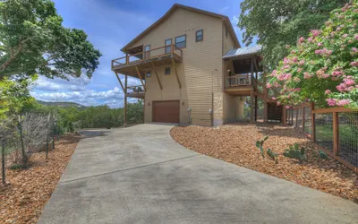 Canyon Lakehouse Panoramic Lake Views With Firepit!