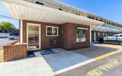 Americas Best Value Inn Avenel Woodbridge