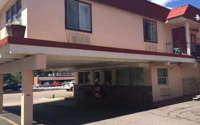 Garden of the Gods Motel