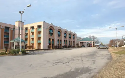 The Lodge Hotel and Banquets