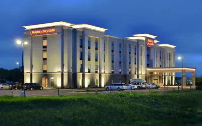 Hampton Inn & Suites Chippewa Falls