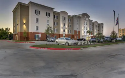 Candlewood Suites College Station At University, an IHG Hotel