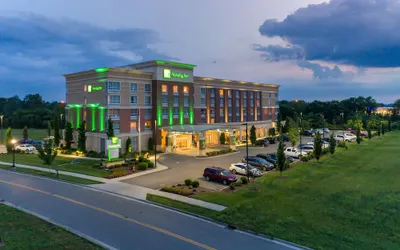 Holiday Inn Murfreesboro, an IHG Hotel