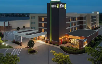 Home2 Suites by Hilton Buffalo Airport / Galleria Mall