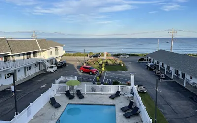 Sea Latch Inn