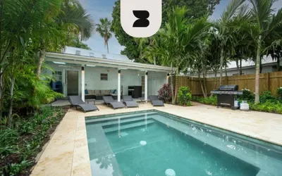 Coconut Palm by Brightwild Island Home w Pool