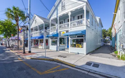 Sky Suite on Duval by Brightwild Condo w Balcony