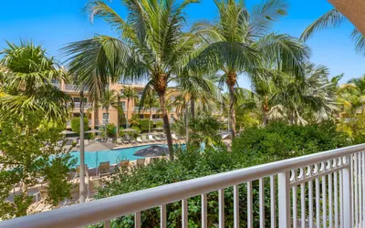 Resort View 1BR Suite With Direct Pool Access