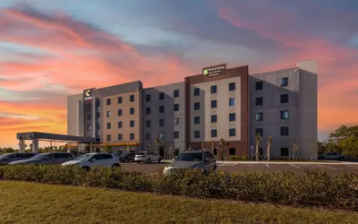 Comfort Suites Fort Myers East I-75
