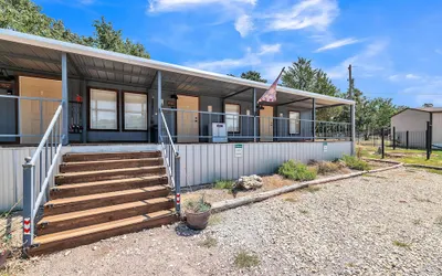 Bohemian Rhapsody - 1 Bedroom Hotel Room by The Lodges at Fossil Creek