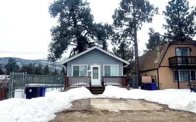 Lazy Bear Cabin