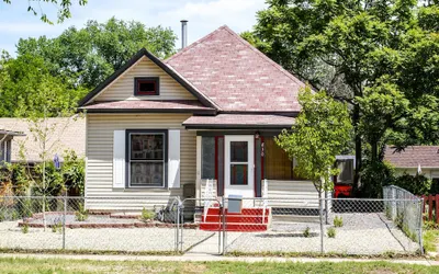 My Home Is Your Home 2 Bedroom Home