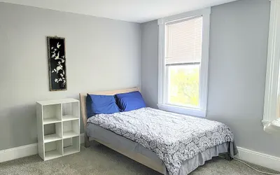 Budget Bed Room near Downtown