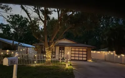 Home Close to Saint Pete Pier Quiet Spacious