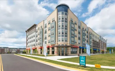 National at Woodbridge