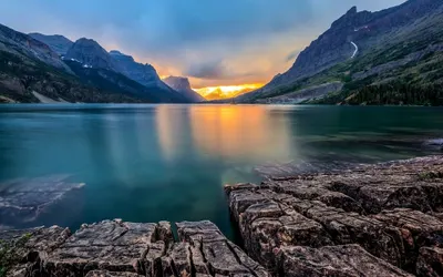 Glacier National Park Travel Agency
