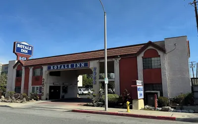 Royale Inn Motel