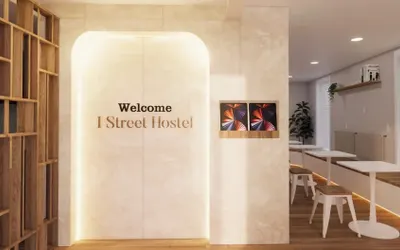 I Street Capsule Hostel