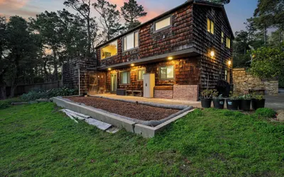 Sunridge Lookout by Avantstay Big Backyard Oasis + Patio, Central Location